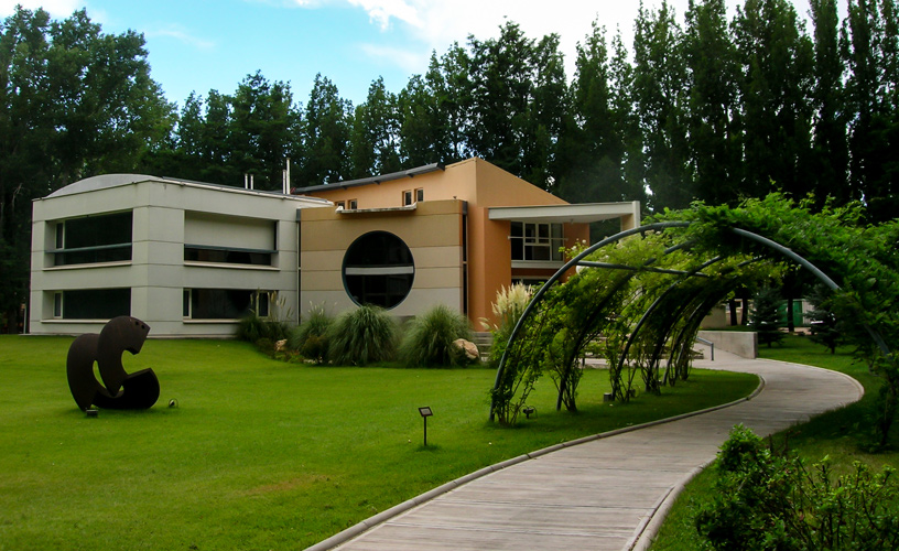 Observatorio de Rayos Cosmicos Pierre Auger, Malargue, Mendoza.jpg